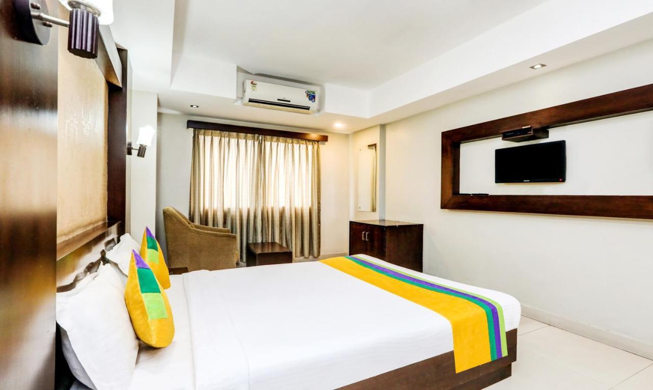 Itsy By Treebo - Greenwood Inn And Suites Near Mysore Palace Narasimharaja Puram Exterior foto